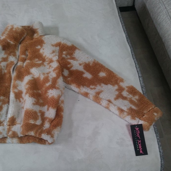 Furry fleece - Picture 2 of 3